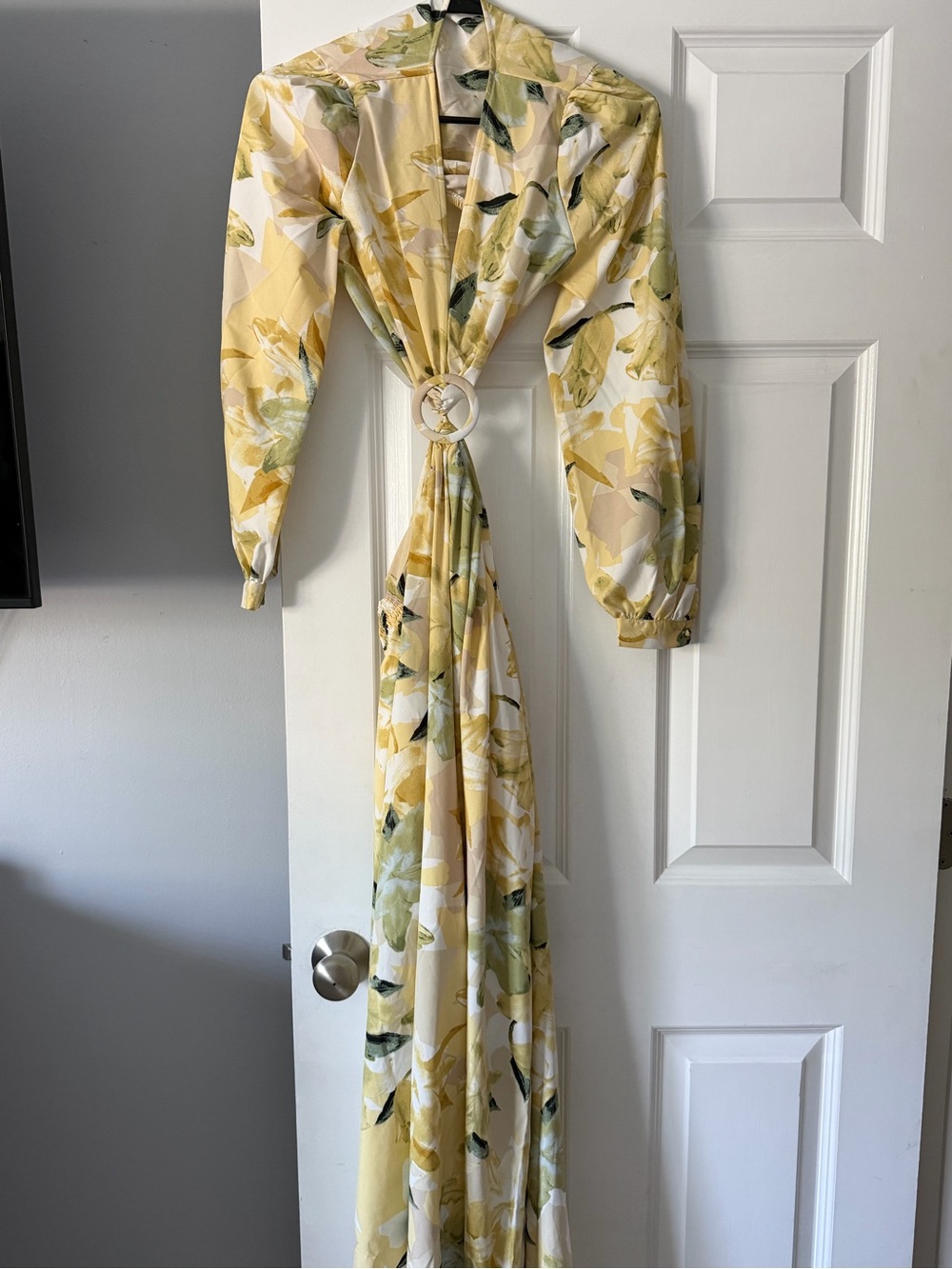 Women’s Vintage Cutout Yellow Floral Maxi Dress with Ring Detail